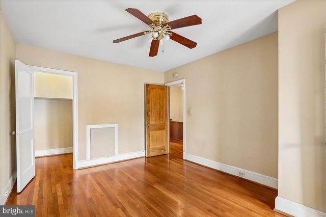 4429 3RD ST NW, Washington, DC 20011