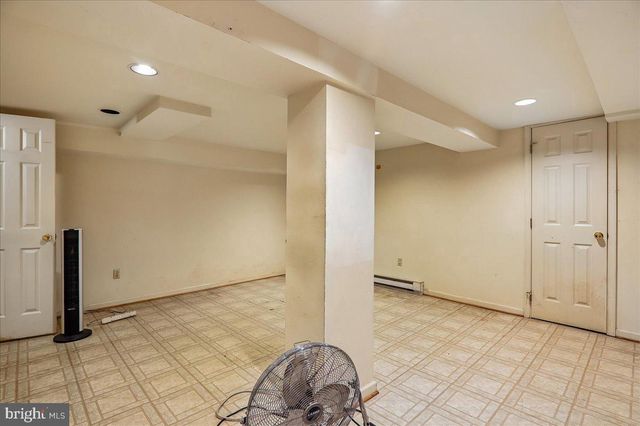 4429 3RD ST NW, Washington, DC 20011
