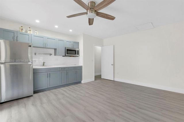 142 W 35th Street, Hialeah, FL 33012