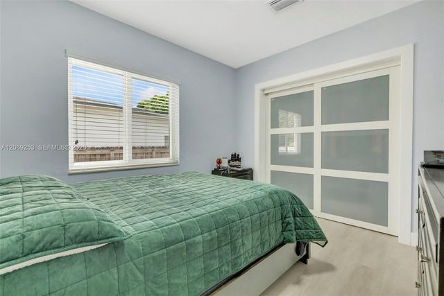 142 W 35th Street, Hialeah, FL 33012