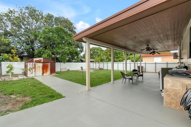 142 W 35th Street, Hialeah, FL 33012