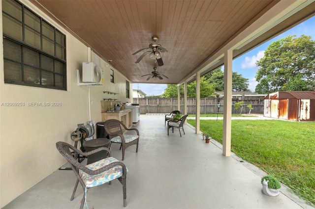 142 W 35th Street, Hialeah, FL 33012