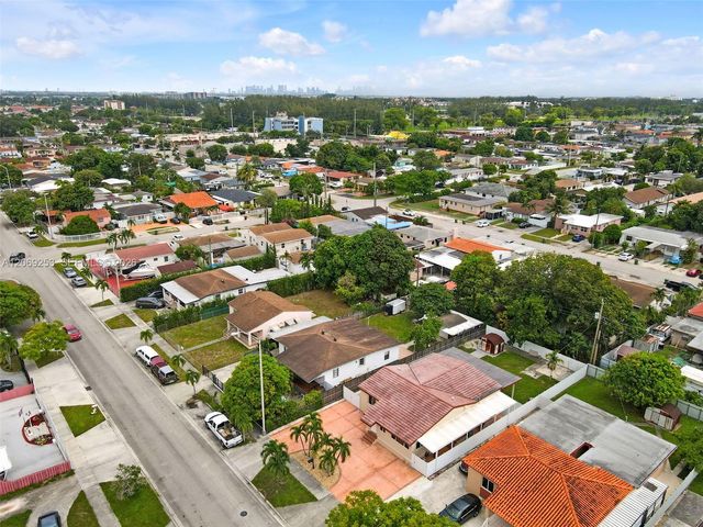 142 W 35th Street, Hialeah, FL 33012