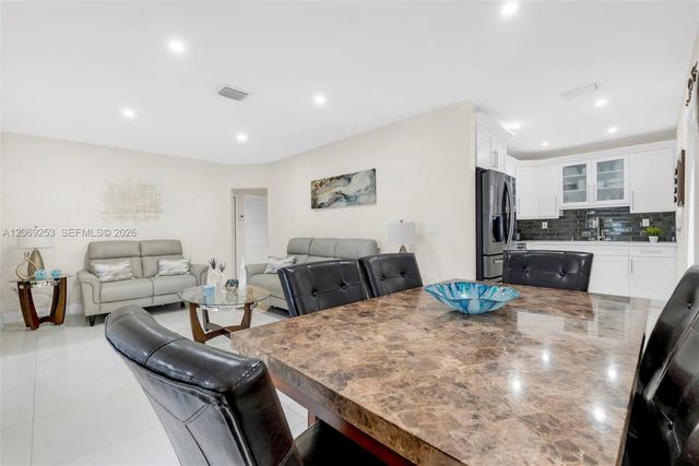 142 W 35th Street, Hialeah, FL 33012