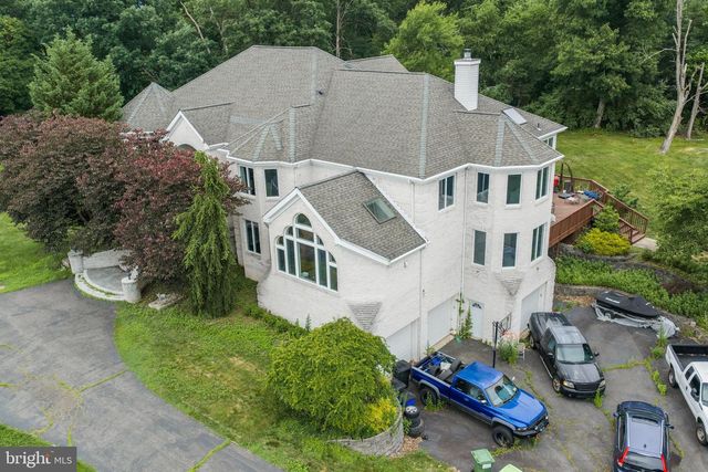 28 HIGH RIDGE RD, Skillman, NJ 08558