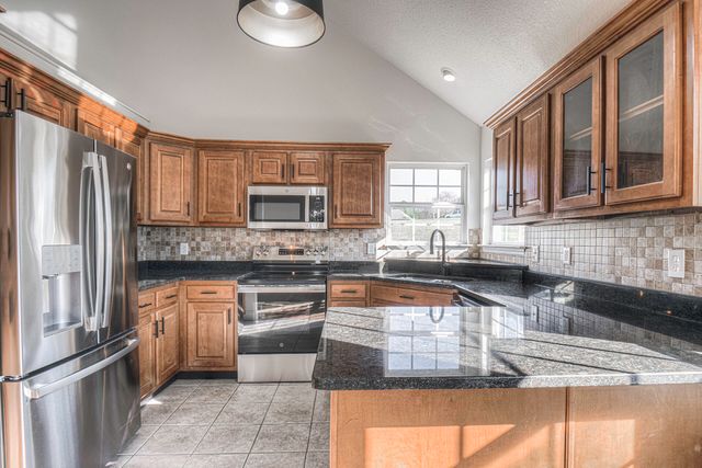 106 Meadow Oak Drive, Rock Spring, GA 30739