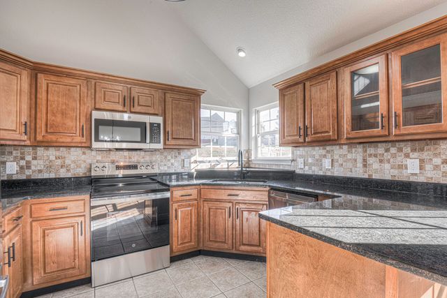 106 Meadow Oak Drive, Rock Spring, GA 30739