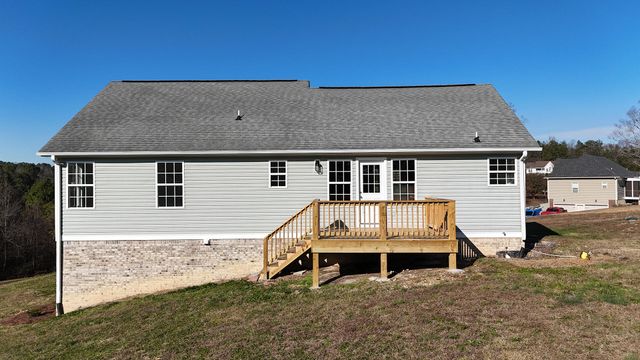 106 Meadow Oak Drive, Rock Spring, GA 30739