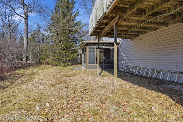 3813 Watuga Street, Commerce Charter Township, MI 48390