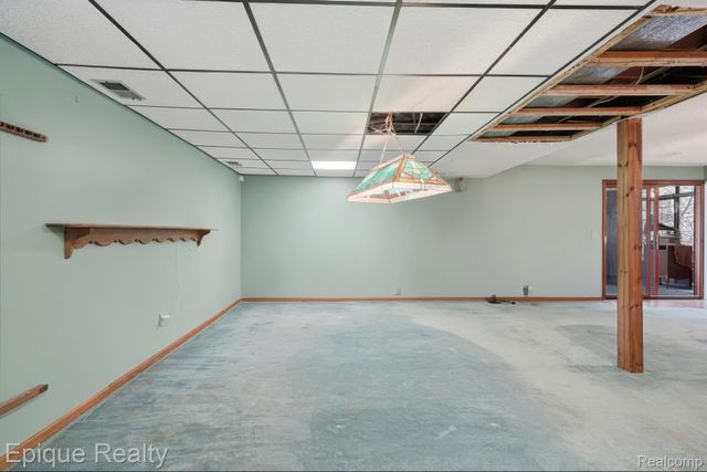 3813 Watuga Street, Commerce Charter Township, MI 48390