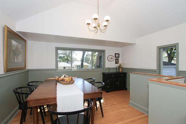 225 Indianapolis Avenue, Downers Grove, IL 60515