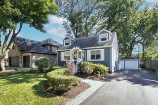 225 Indianapolis Avenue, Downers Grove, IL 60515