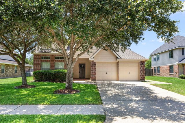3806 Parry Field Court, Pearland, TX 77584