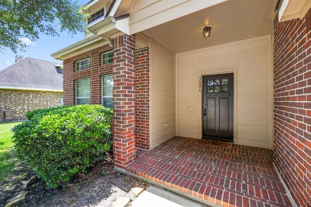 3806 Parry Field Court, Pearland, TX 77584
