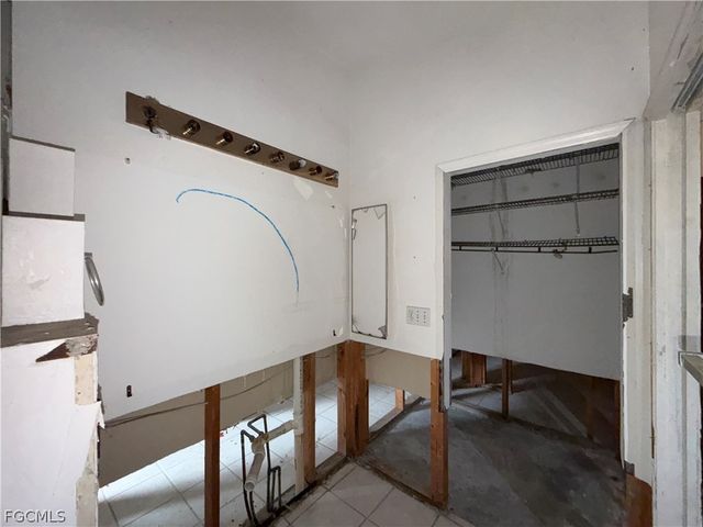 2601 Van Buren PKWY, Cape Coral, FL 33993