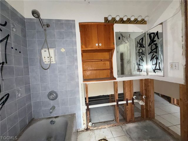 2601 Van Buren PKWY, Cape Coral, FL 33993