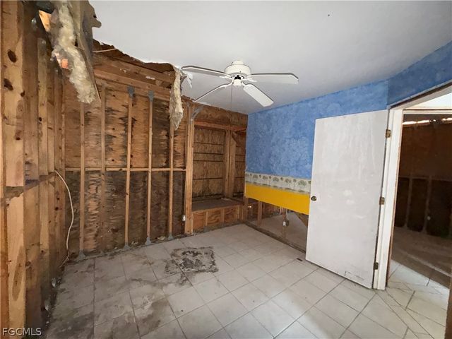 2601 Van Buren PKWY, Cape Coral, FL 33993