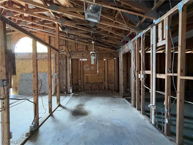 2601 Van Buren PKWY, Cape Coral, FL 33993