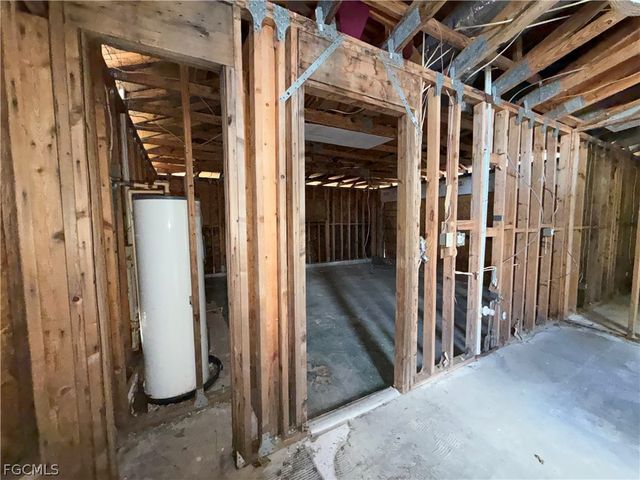 2601 Van Buren PKWY, Cape Coral, FL 33993