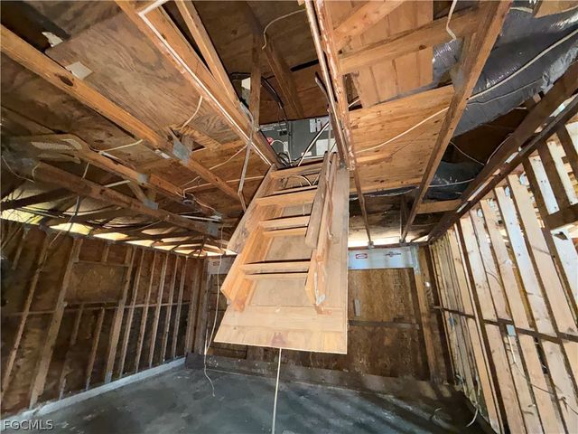 2601 Van Buren PKWY, Cape Coral, FL 33993