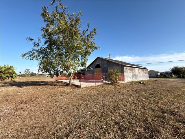 2601 Van Buren PKWY, Cape Coral, FL 33993