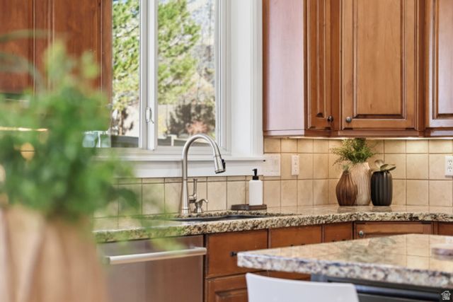 1605 MOUNTAIN RD, Logan, UT 84321