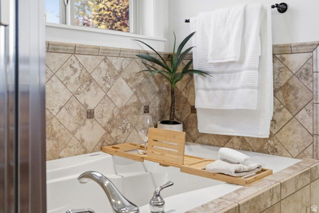 1605 MOUNTAIN RD, Logan, UT 84321