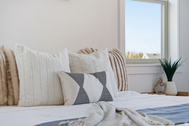 1605 MOUNTAIN RD, Logan, UT 84321