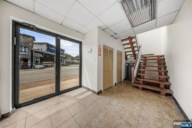 301 Hoboken Road 2nd Floor, Carlstadt, NJ 07072