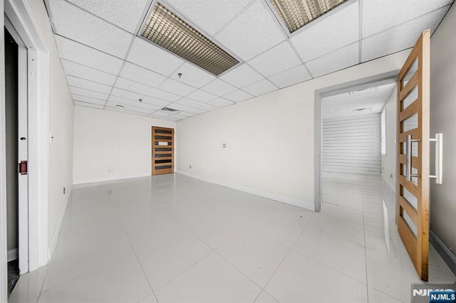 301 Hoboken Road 2nd Floor, Carlstadt, NJ 07072