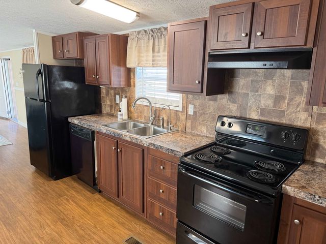 1010 Foxfire Dr., North Myrtle Beach, SC 29582