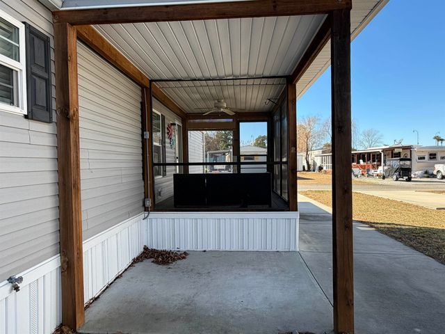 1010 Foxfire Dr., North Myrtle Beach, SC 29582