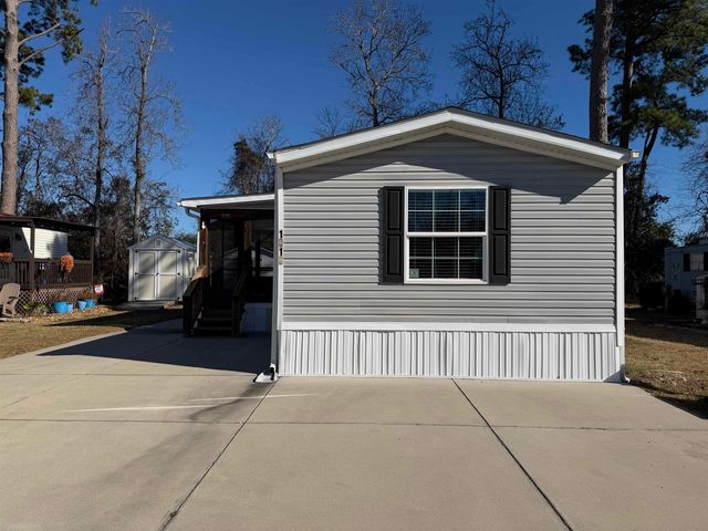 1010 Foxfire Dr., North Myrtle Beach, SC 29582