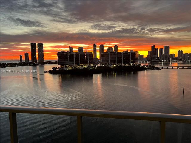 3300 NE 188th St LPH16, Aventura, FL 33180