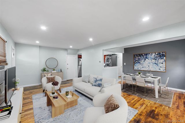 17204 Amelia Road, Jamaica, NY 11434