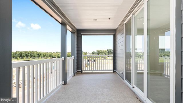 44576 STRABANE TER, Ashburn, VA 20147