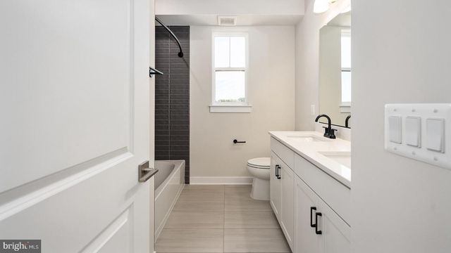 44576 STRABANE TER, Ashburn, VA 20147