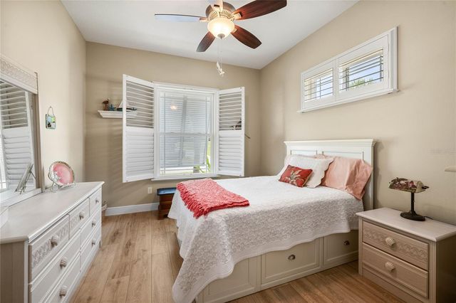 1097 SUGAR LOAF KEY LOOP, Lady Lake, FL 32159