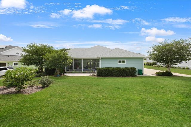 1097 SUGAR LOAF KEY LOOP, Lady Lake, FL 32159