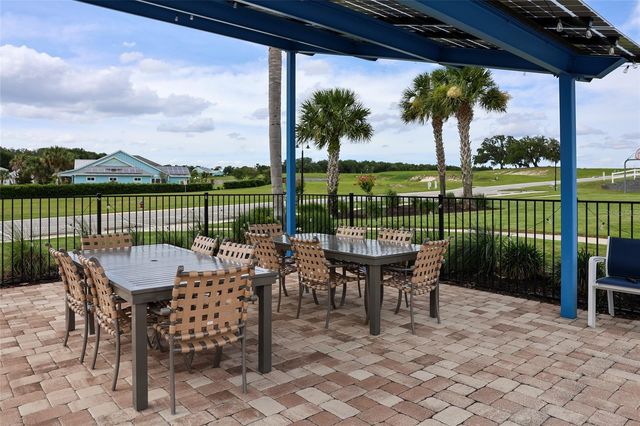 1097 SUGAR LOAF KEY LOOP, Lady Lake, FL 32159