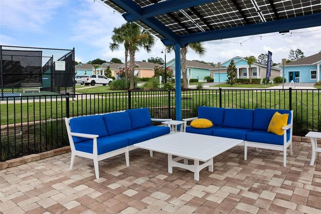 1097 SUGAR LOAF KEY LOOP, Lady Lake, FL 32159