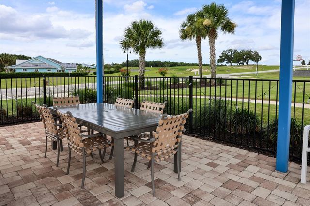 1097 SUGAR LOAF KEY LOOP, Lady Lake, FL 32159
