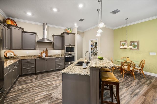 1097 SUGAR LOAF KEY LOOP, Lady Lake, FL 32159