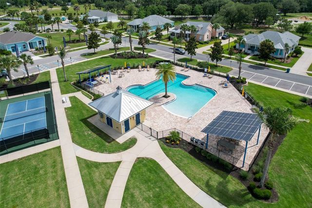 1097 SUGAR LOAF KEY LOOP, Lady Lake, FL 32159