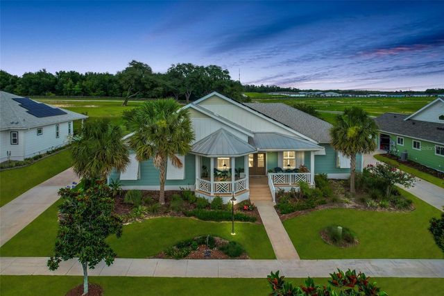 1097 SUGAR LOAF KEY LOOP, Lady Lake, FL 32159
