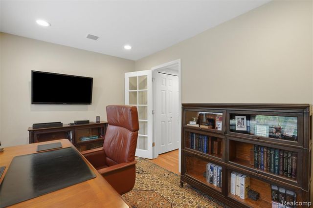612 Brookside Avenue, Birmingham, MI 48009