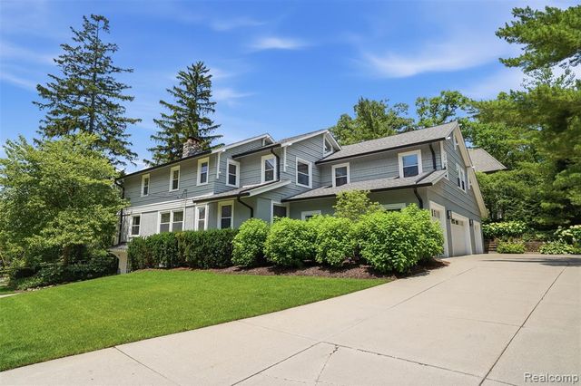 612 Brookside Avenue, Birmingham, MI 48009