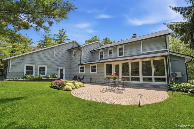 612 Brookside Avenue, Birmingham, MI 48009