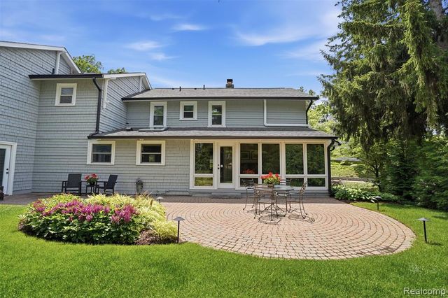 612 Brookside Avenue, Birmingham, MI 48009