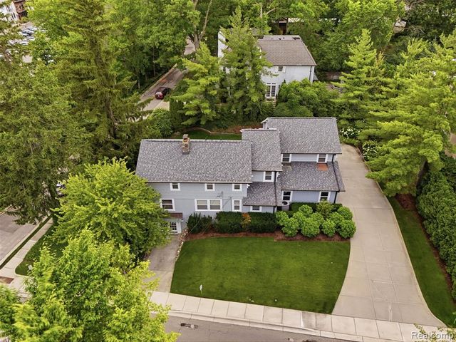 612 Brookside Avenue, Birmingham, MI 48009